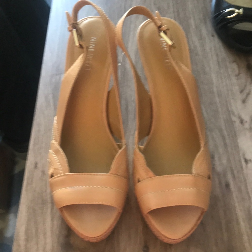 Nine West Nude Pumps